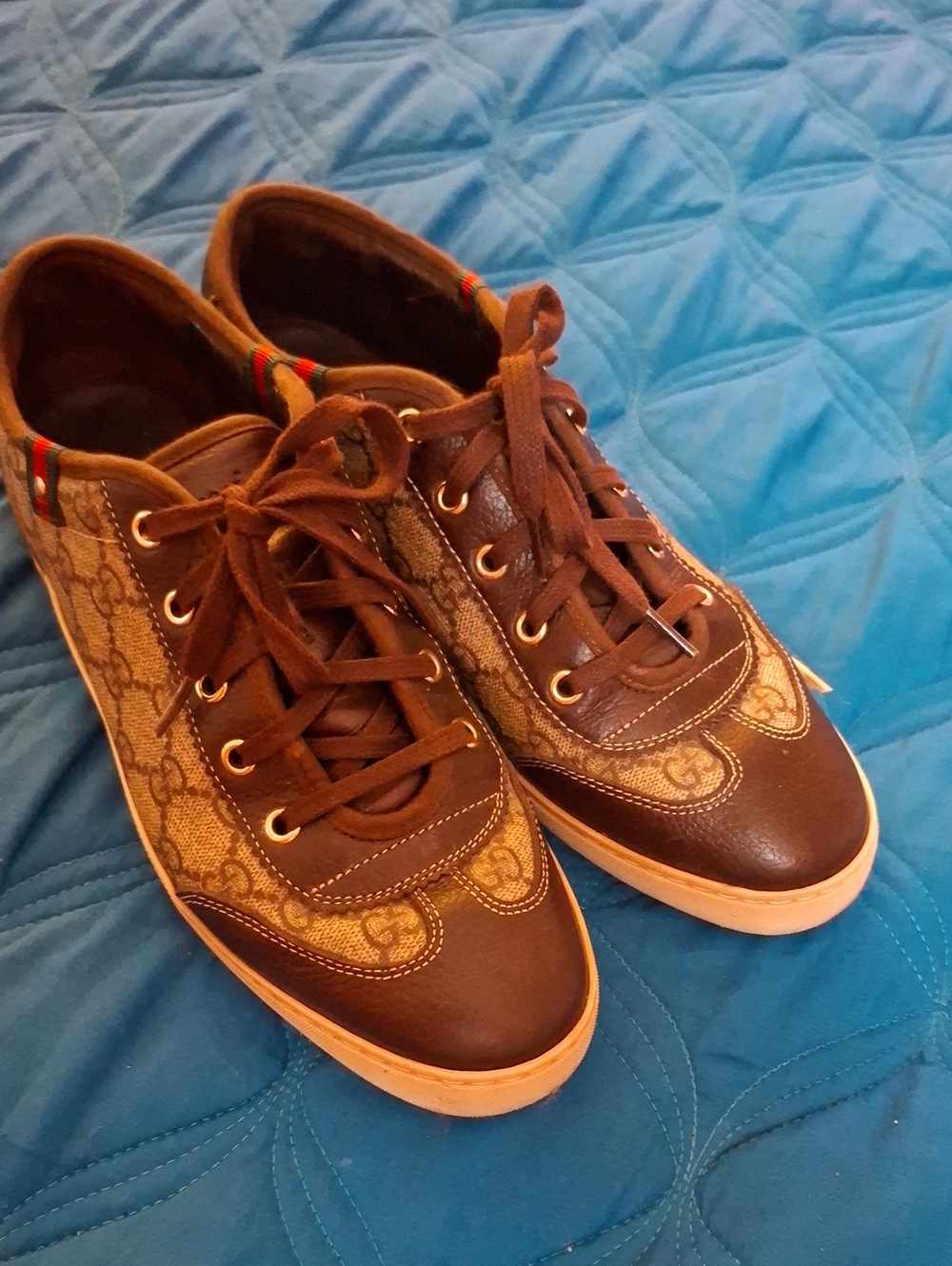 100% Authentic Gucci Brown Monogram Low-Top Sneakers Used See Pics